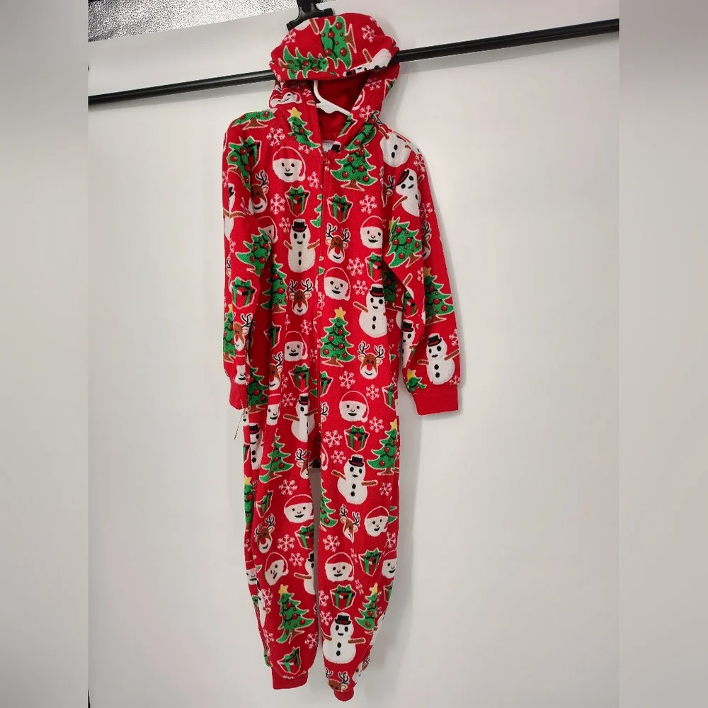 The Children's Place Red and Green Holiday Hooded One Piece Pajamas Size Small